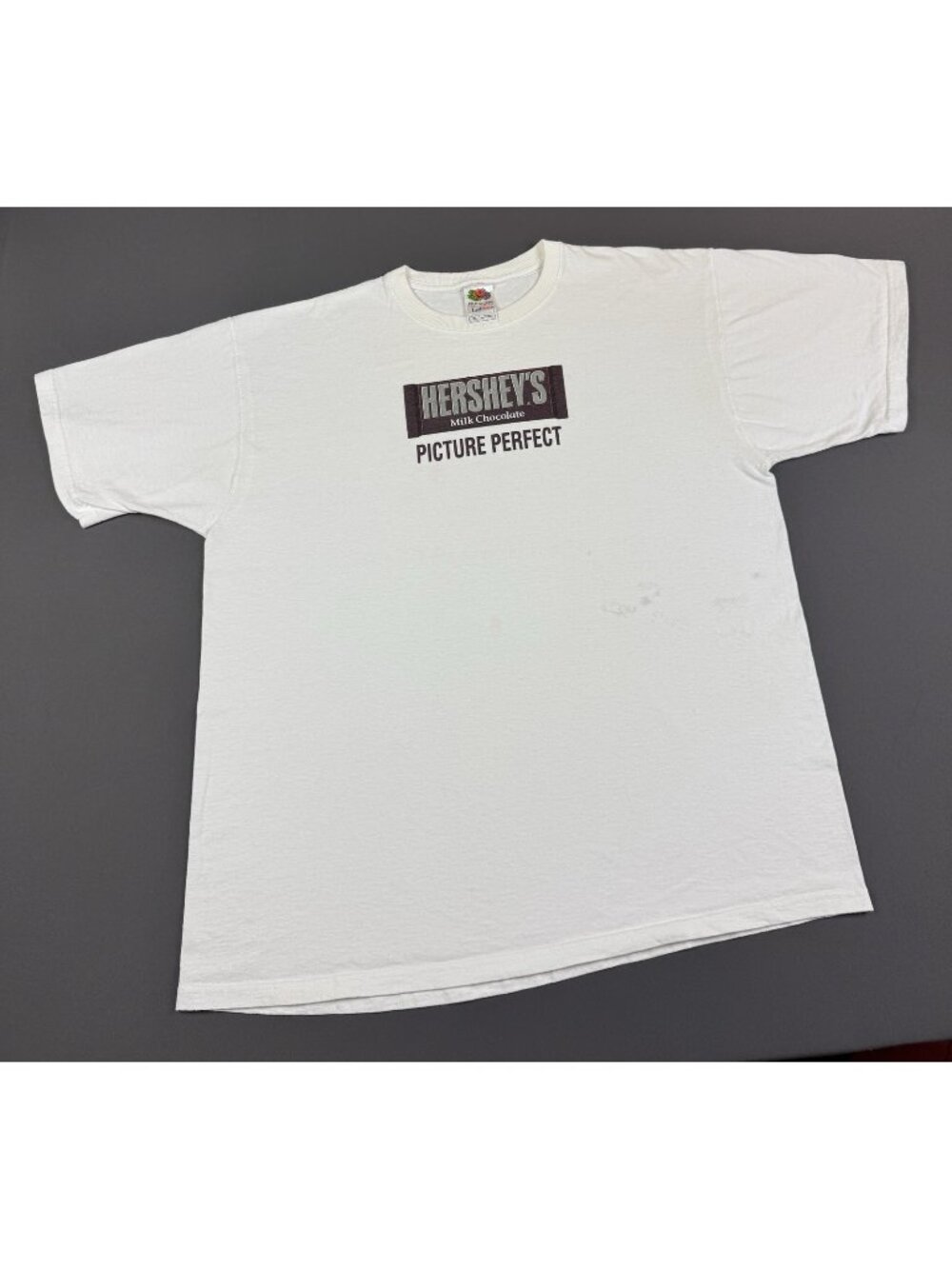 Rare Vintage 90s Hersheys Milk Chocolate Picture Perfect Snack White XL Promo T